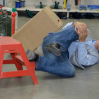 a guy hurts knee at work a guy hurts knee at work